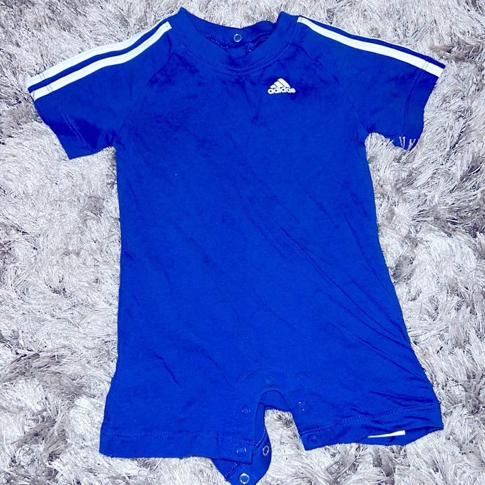 Adidas one piece set (9M)